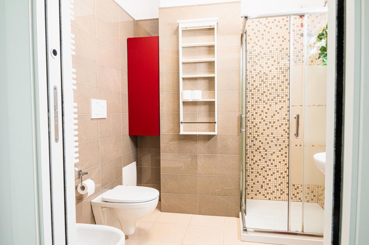 Apulialux - Elegant Apartment Con Netflix Bari Exterior foto